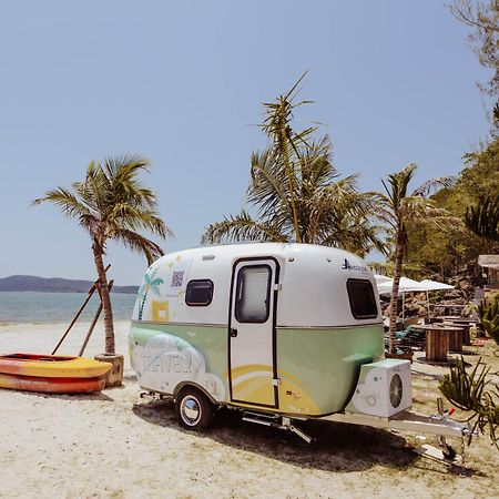 Langkawi Pantai Cenang - Private Beach Glamping Experience Zewnętrze zdjęcie