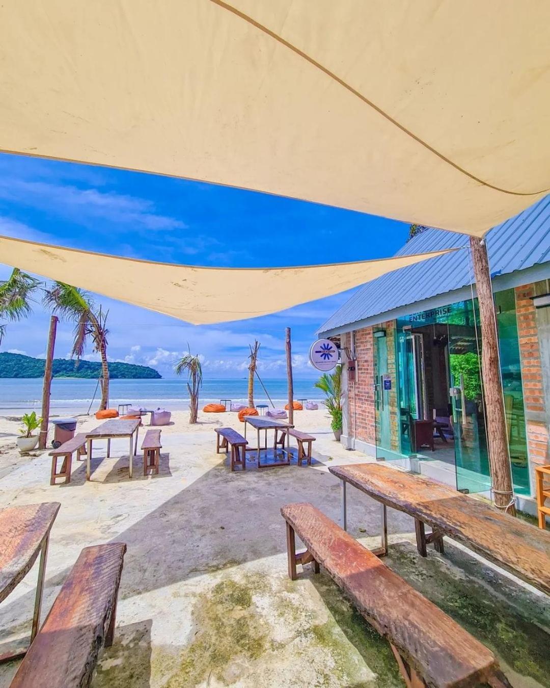 Langkawi Pantai Cenang - Private Beach Glamping Experience Zewnętrze zdjęcie