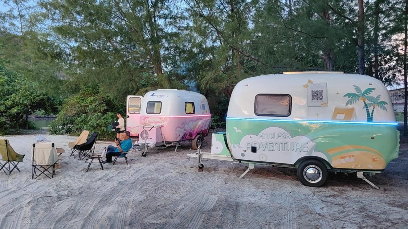 Langkawi Pantai Cenang - Private Beach Glamping Experience Zewnętrze zdjęcie